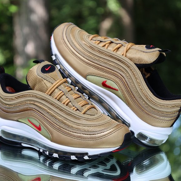 Nike Air Max 97 Metallic Gold Size 6Y - Picture 7 of 10